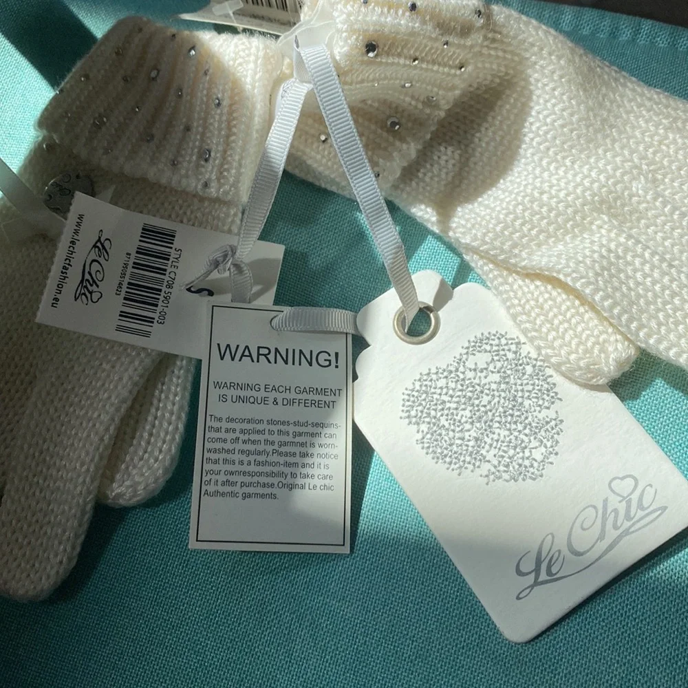 Girls European designer gloves
